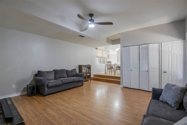 741 Cullum Avenue, Hurst, TX 76053