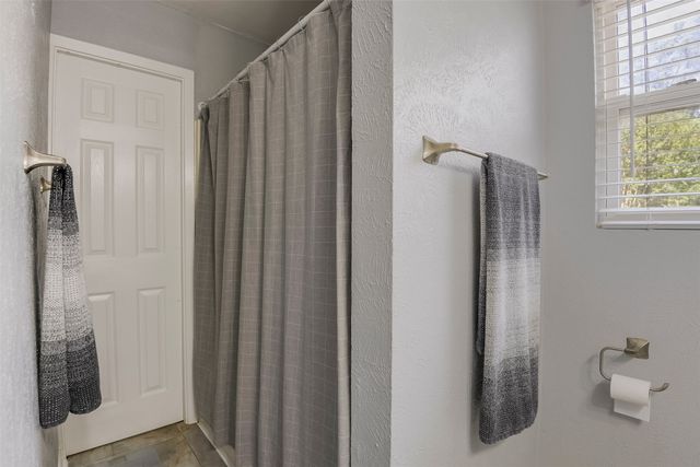 741 Cullum Avenue, Hurst, TX 76053