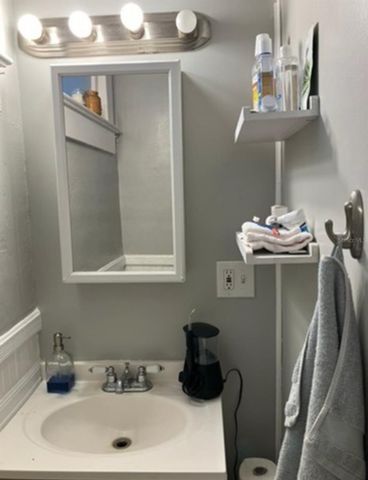 351 1ST STREET NE, St Petersburg, FL 33701