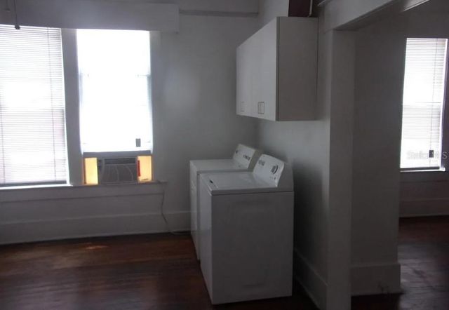 351 1ST STREET NE, St Petersburg, FL 33701