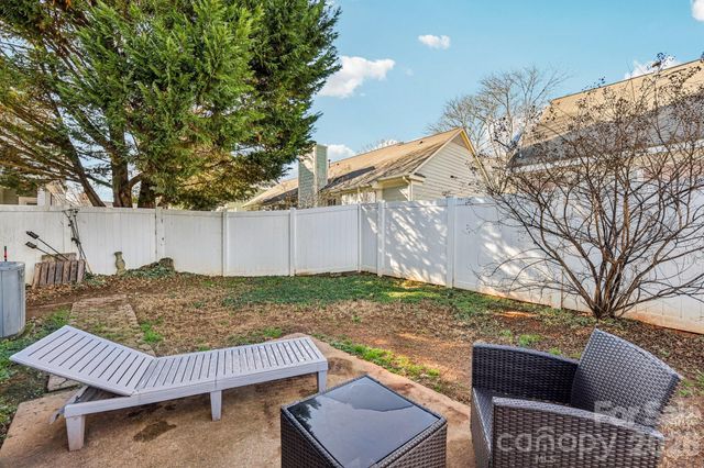 5719 Becton Park Drive, Charlotte, NC 28227