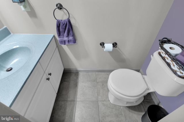 2106 RIDGE WAY, East Greenville, PA 18041