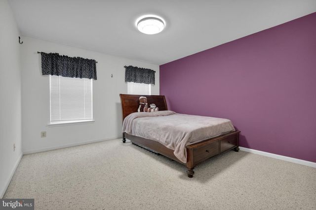 2106 RIDGE WAY, East Greenville, PA 18041