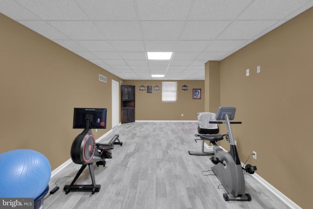 2106 RIDGE WAY, East Greenville, PA 18041