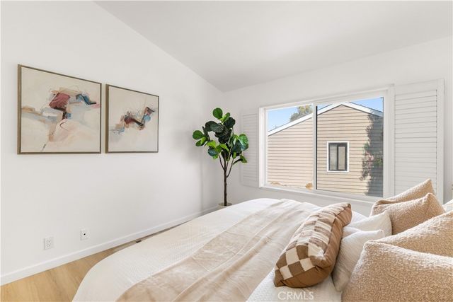 419 Deerfield Avenue 93, Irvine, CA 92606