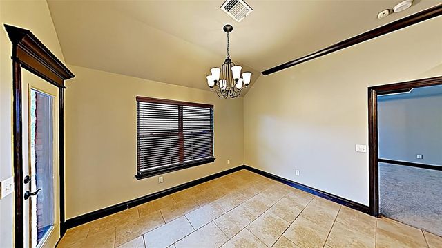 2324 Sutton Place, Edmond, OK 73012