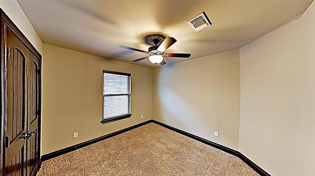 2324 Sutton Place, Edmond, OK 73012