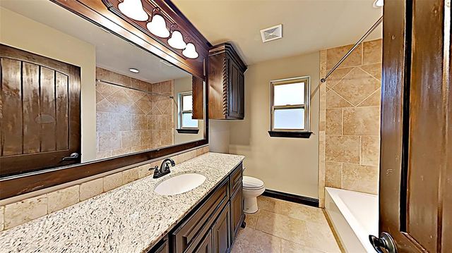 2324 Sutton Place, Edmond, OK 73012