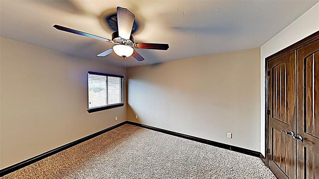 2324 Sutton Place, Edmond, OK 73012