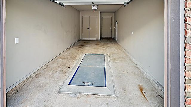 2324 Sutton Place, Edmond, OK 73012