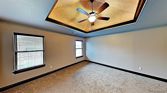 2324 Sutton Place, Edmond, OK 73012