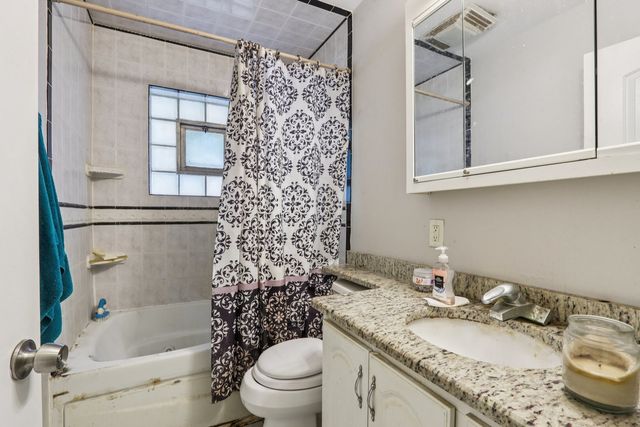5728 W Pershing Road, Cicero, IL 60804
