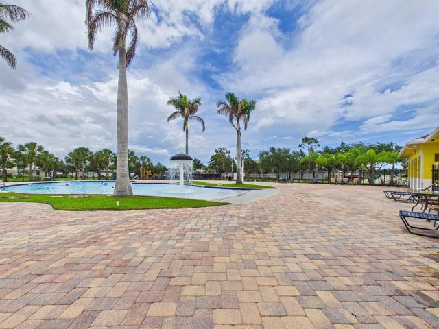 157 Blue Grotto Drive, Fort Pierce, FL 34945