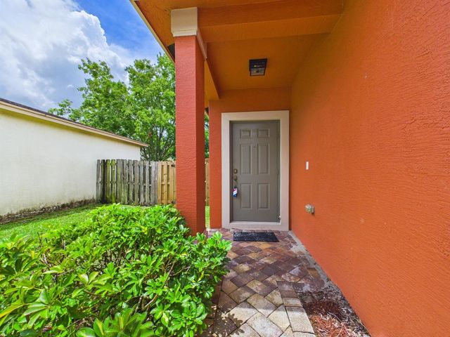 157 Blue Grotto Drive, Fort Pierce, FL 34945