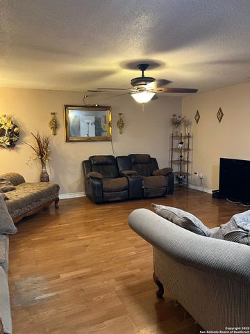 514 Redfern, San Antonio, TX 78264