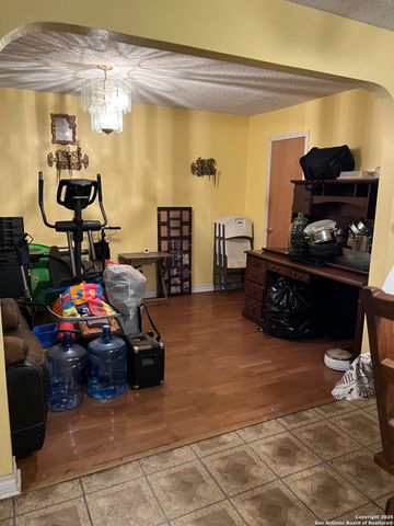 514 Redfern, San Antonio, TX 78264