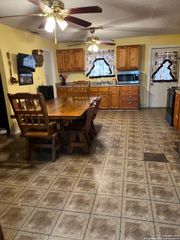 514 Redfern, San Antonio, TX 78264