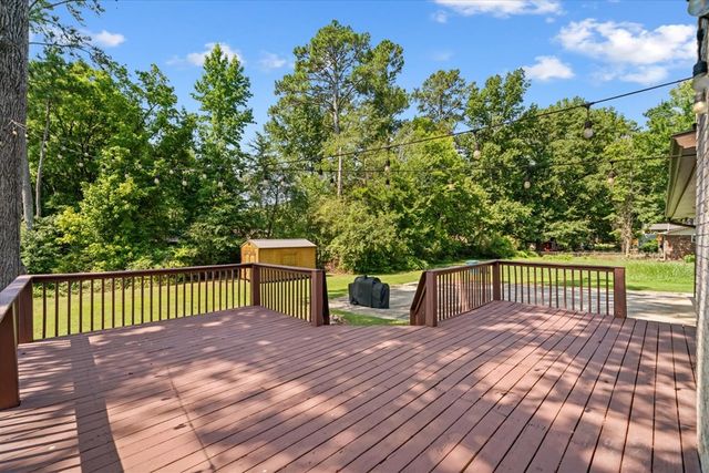 2623 Valley View Drive, Rocky Face, GA 30740