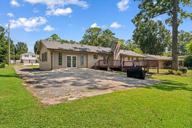 2623 Valley View Drive, Rocky Face, GA 30740
