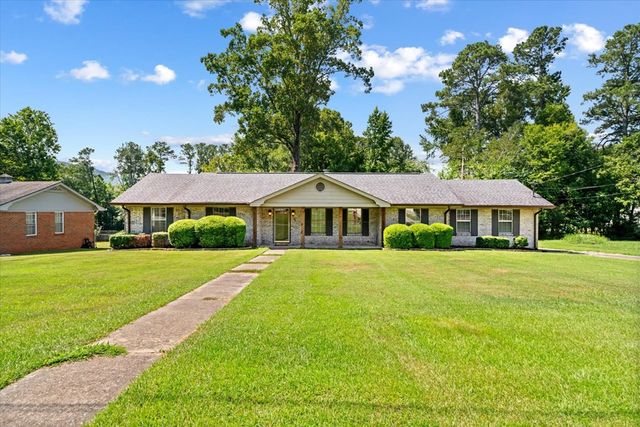 2623 Valley View Drive, Rocky Face, GA 30740