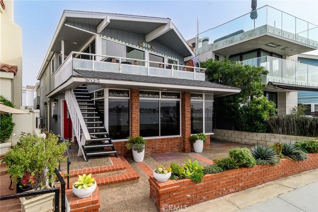 302 S Bay Front, Newport Beach, CA 92662