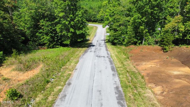 48 Homestead Drive, Unicoi, TN 37692