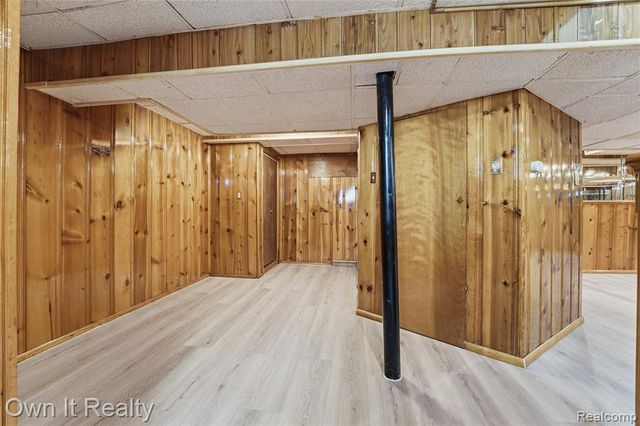 19930 Burgess, Detroit, MI 48219