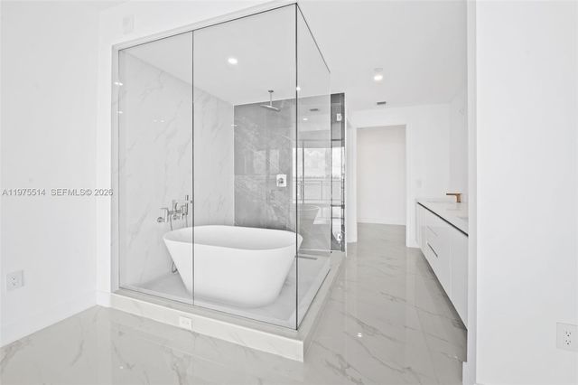 700 NE 24 STREET 805, Miami, FL 33137