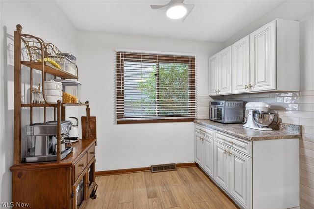 286 E 310th Street, Willowick, OH 44095