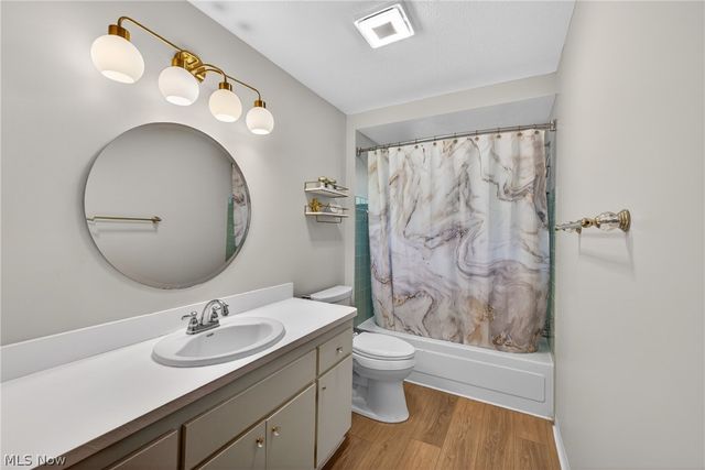 286 E 310th Street, Willowick, OH 44095