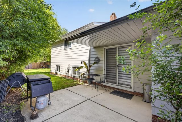 286 E 310th Street, Willowick, OH 44095