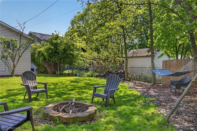 286 E 310th Street, Willowick, OH 44095