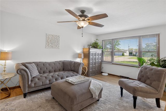 286 E 310th Street, Willowick, OH 44095