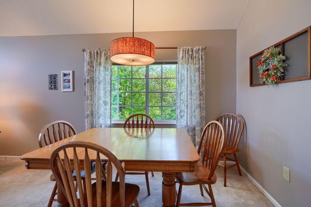 1948 S Farmbrook Creek S, 7, Grove City, OH 43123