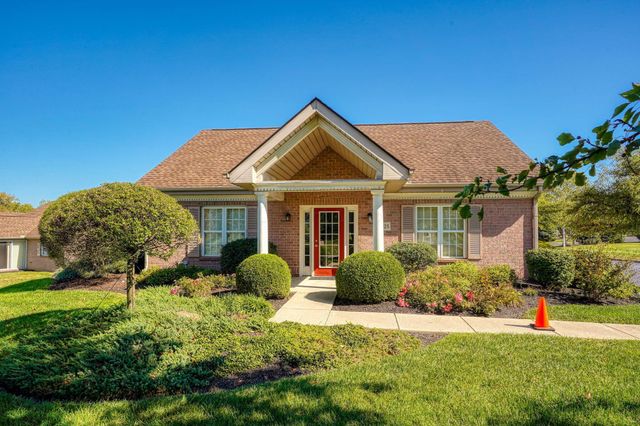 1948 S Farmbrook Creek S, 7, Grove City, OH 43123