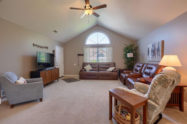 1948 S Farmbrook Creek S, 7, Grove City, OH 43123