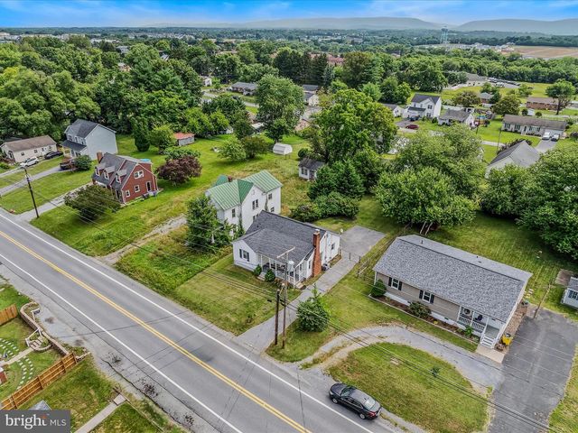 812 JEFFERSON AVE, Charles Town, WV 25414