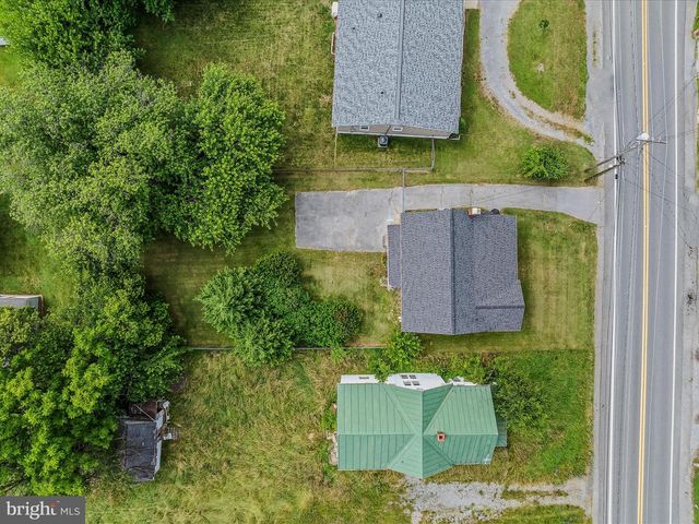 812 JEFFERSON AVE, Charles Town, WV 25414