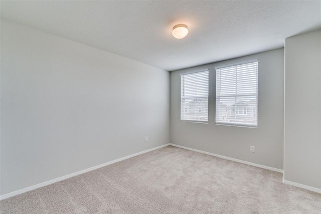 68 Bent Trail LN, Georgetown, TX 78628