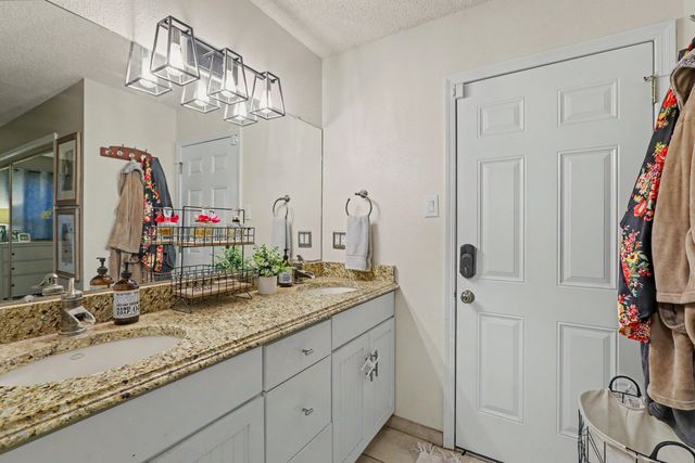 637 Monte Alto Drive NE, Albuquerque, NM 87123