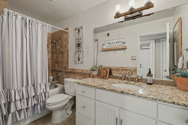637 Monte Alto Drive NE, Albuquerque, NM 87123