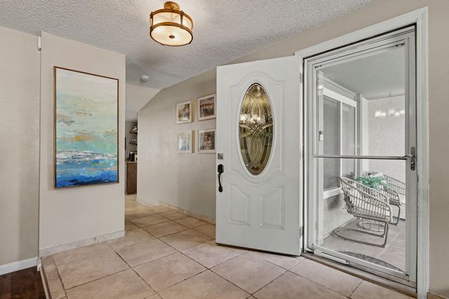 637 Monte Alto Drive NE, Albuquerque, NM 87123