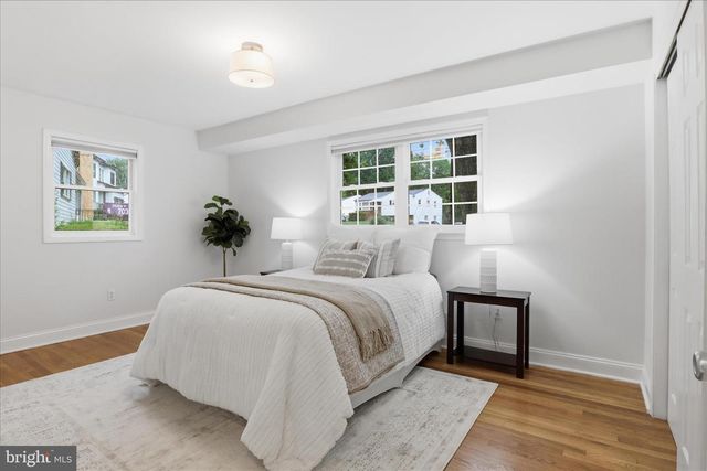 1812 OLNEY RD, Falls Church, VA 22043