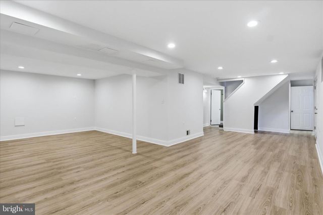 1812 OLNEY RD, Falls Church, VA 22043
