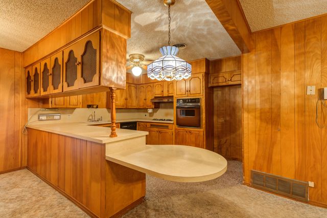 111 E 13th Street, Littlefield, TX 79339