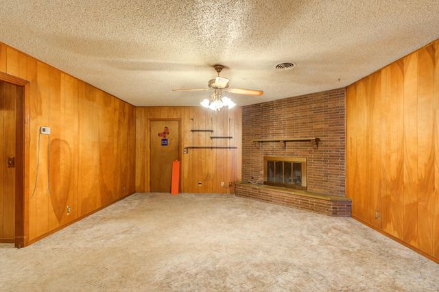 111 E 13th Street, Littlefield, TX 79339