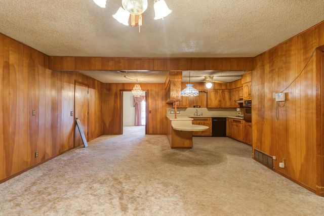 111 E 13th Street, Littlefield, TX 79339