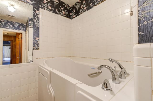 111 E 13th Street, Littlefield, TX 79339