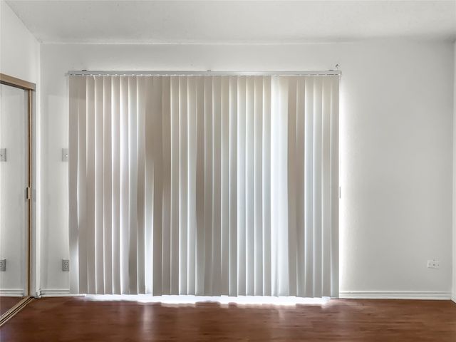 5930 Timbercrest Drive, Arlington, TX 76017