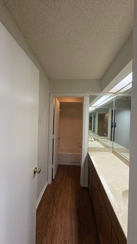 5930 Timbercrest Drive, Arlington, TX 76017